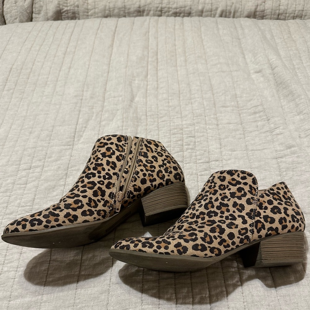SO Animal Print Ankle Boots Womens 9